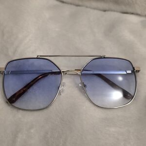 aerie Silver Frame Sunglasses with Blue Gradient Lenses